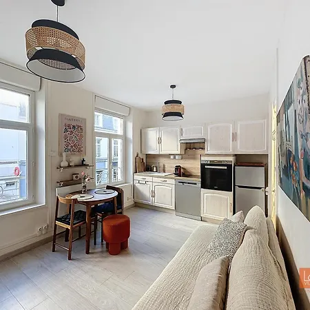 Le Mourillon - Centre アパート *